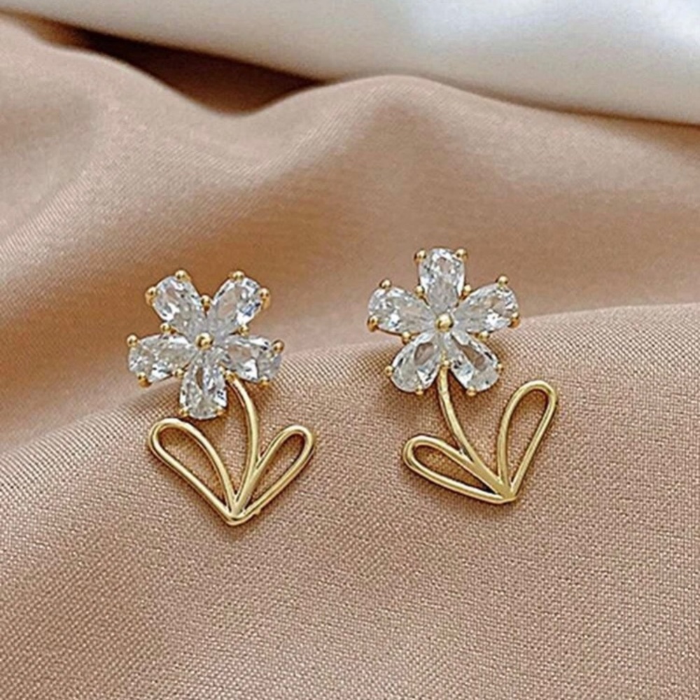 925 Sterling Silver Rhinestone Flower Stud Earrings